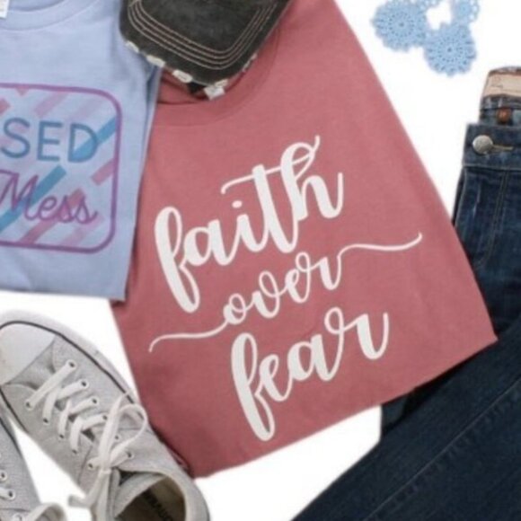 Faith over Fear Casual tee top - Picture 2 of 3